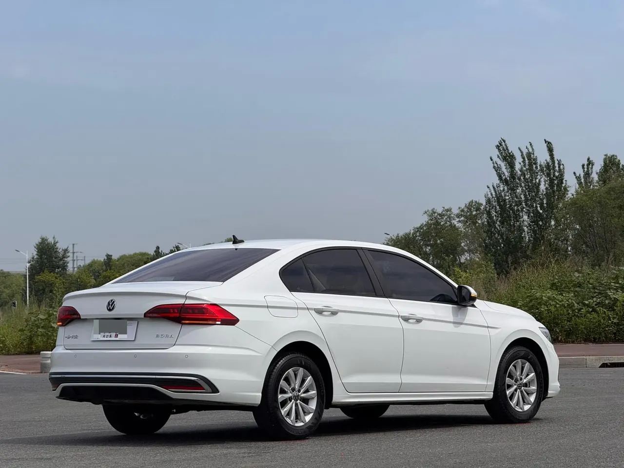 Volkswagen 2023 Bora 1.5 Smooth Limited Edition Automatic 4