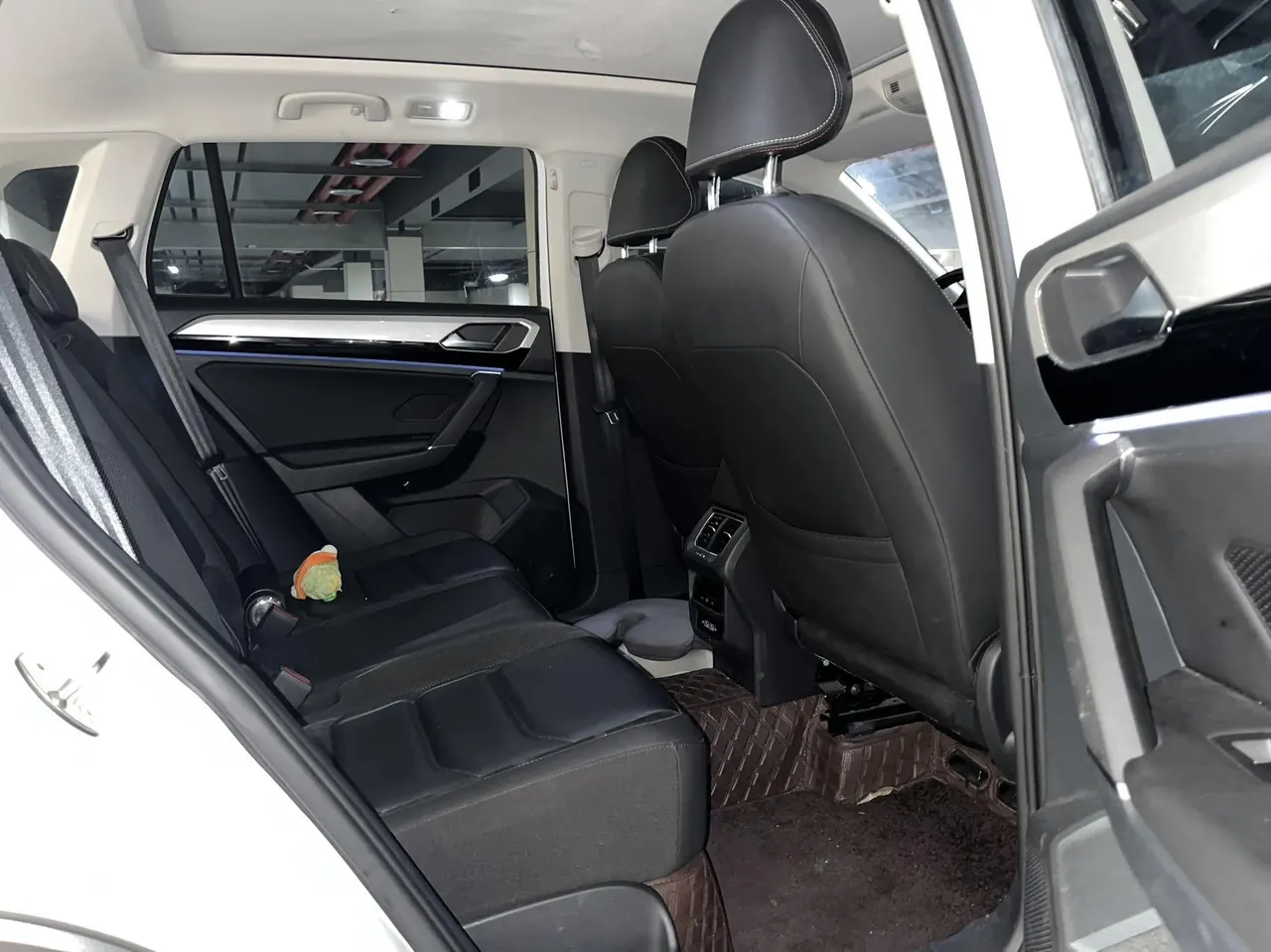 Volkswagen 2021 Tanyue 2.0TSI 330TSI Two-Drive Deluxe Smart Joint Edition Automatic Gear 6