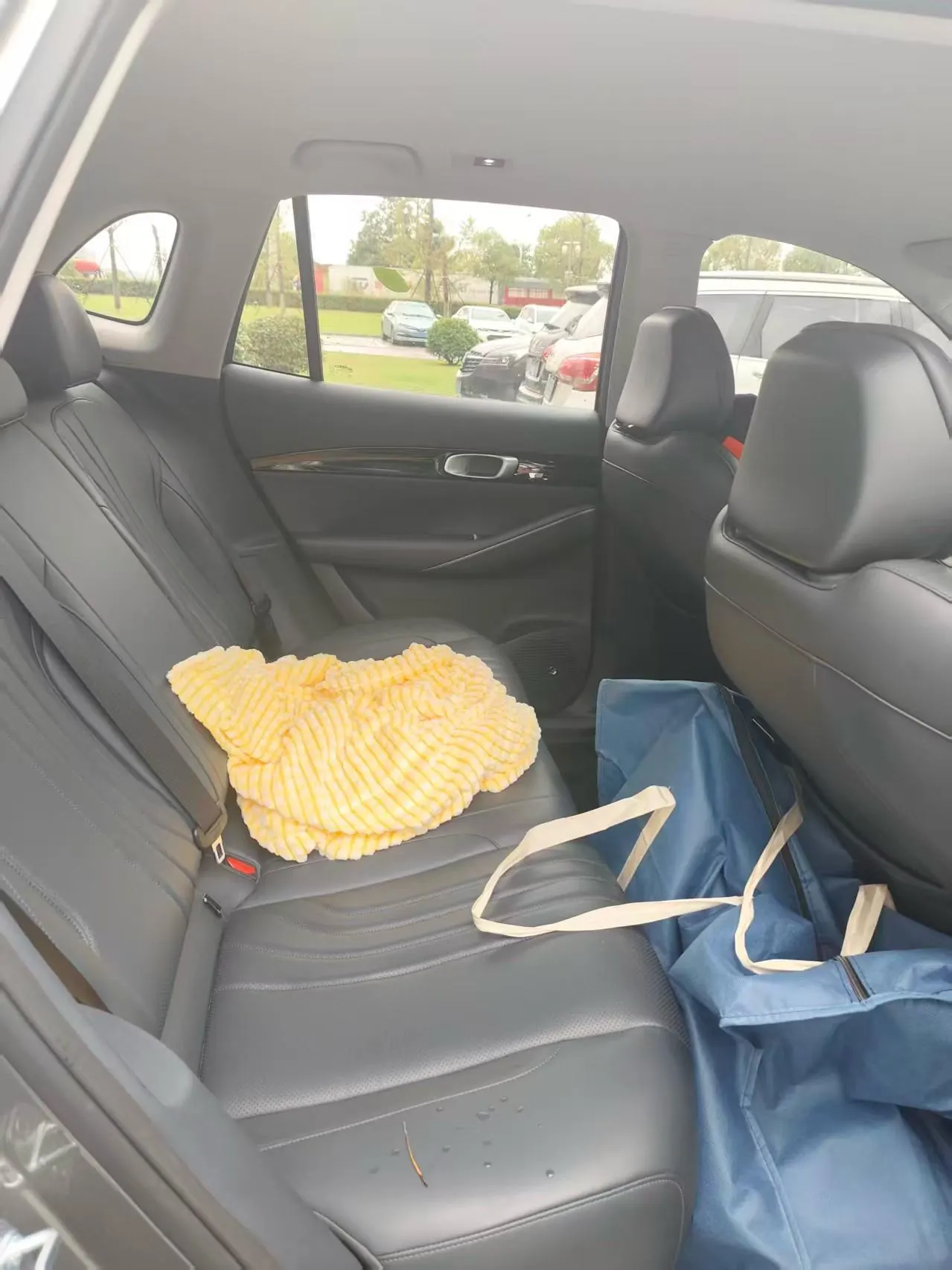 Geely Galaxy 2026 E 5 530km Discovery Edition Automatic Gear 3