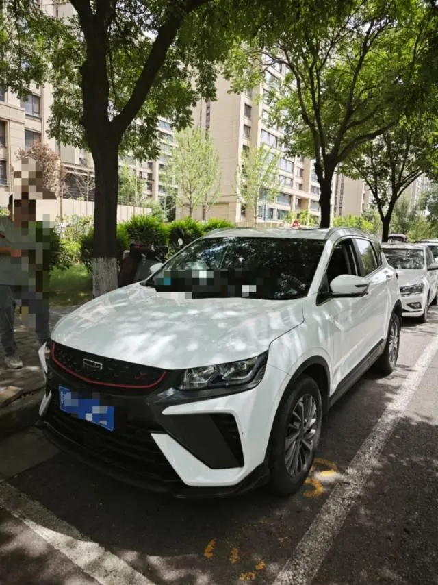 Открыть галерею: Geely 2021 Plantronics 1.4T Platinum Edition Automatic Gear