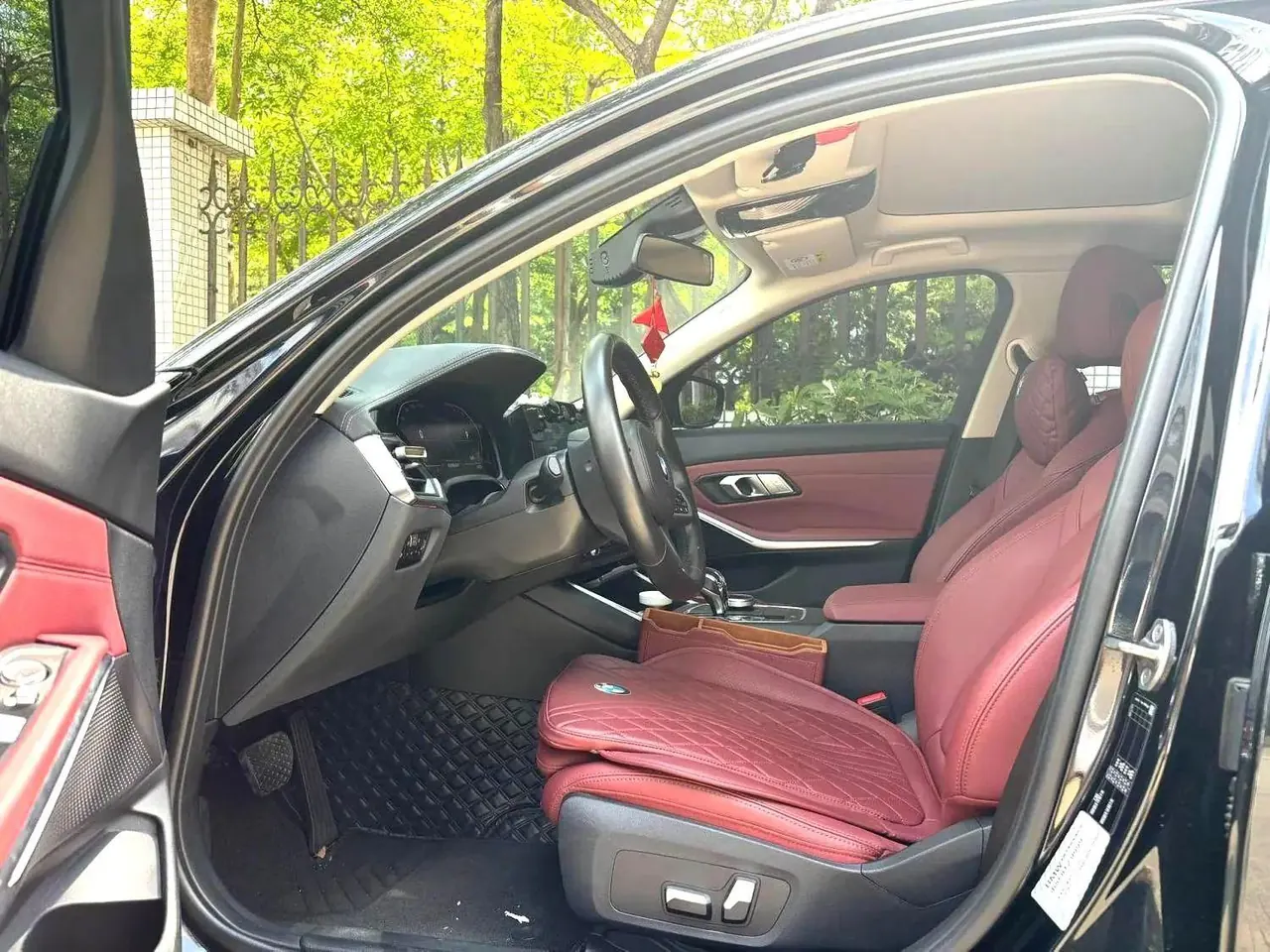 BMW 3 Series 2021 325i 2.0T M Sports Suit (Modified) Automatic Gear 7