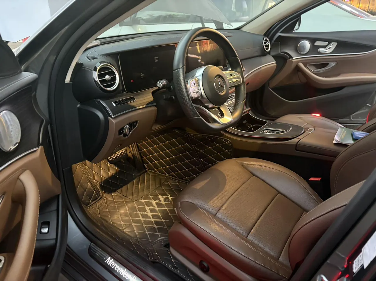Mercedes Benz E Class 2020 E 300 L 2.0T Sports Luxury Automatic Gear 3