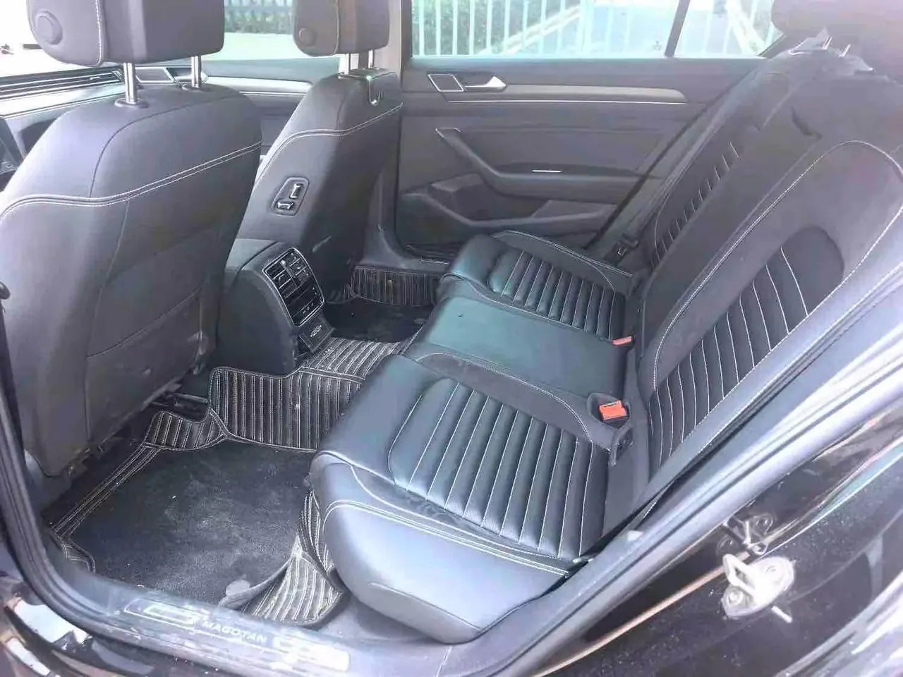 Volkswagen 2020 Magotan 2.0TSI 330TSI Leading Automatic 4