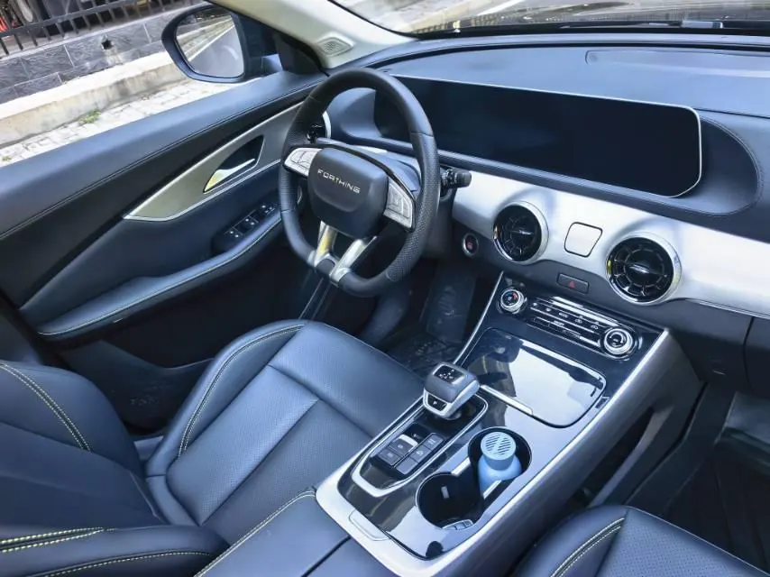 The popular 2024 T5 EVO 1.5TD Star Edition automatic gear 12