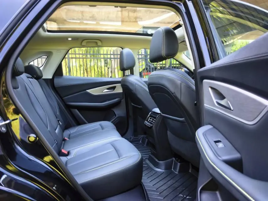 The popular 2024 T5 EVO 1.5TD Star Edition automatic gear 13