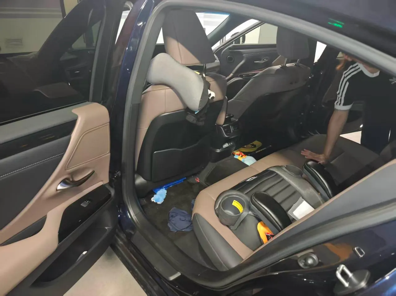 Lexus ES (Imported) 2022 ES300h 2.5 Stepless Premium Edition Automatic Gear 4