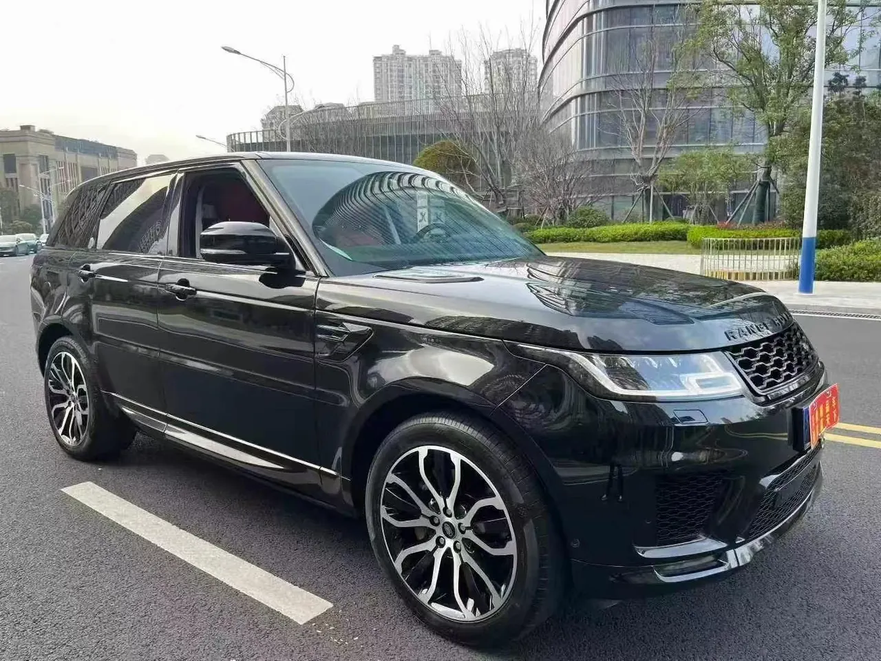 Land Rover Range Rover Sport (Imported) 2020 Range Rover Sport 48V 3.0T L6 HSE Dynamic Automatic 3