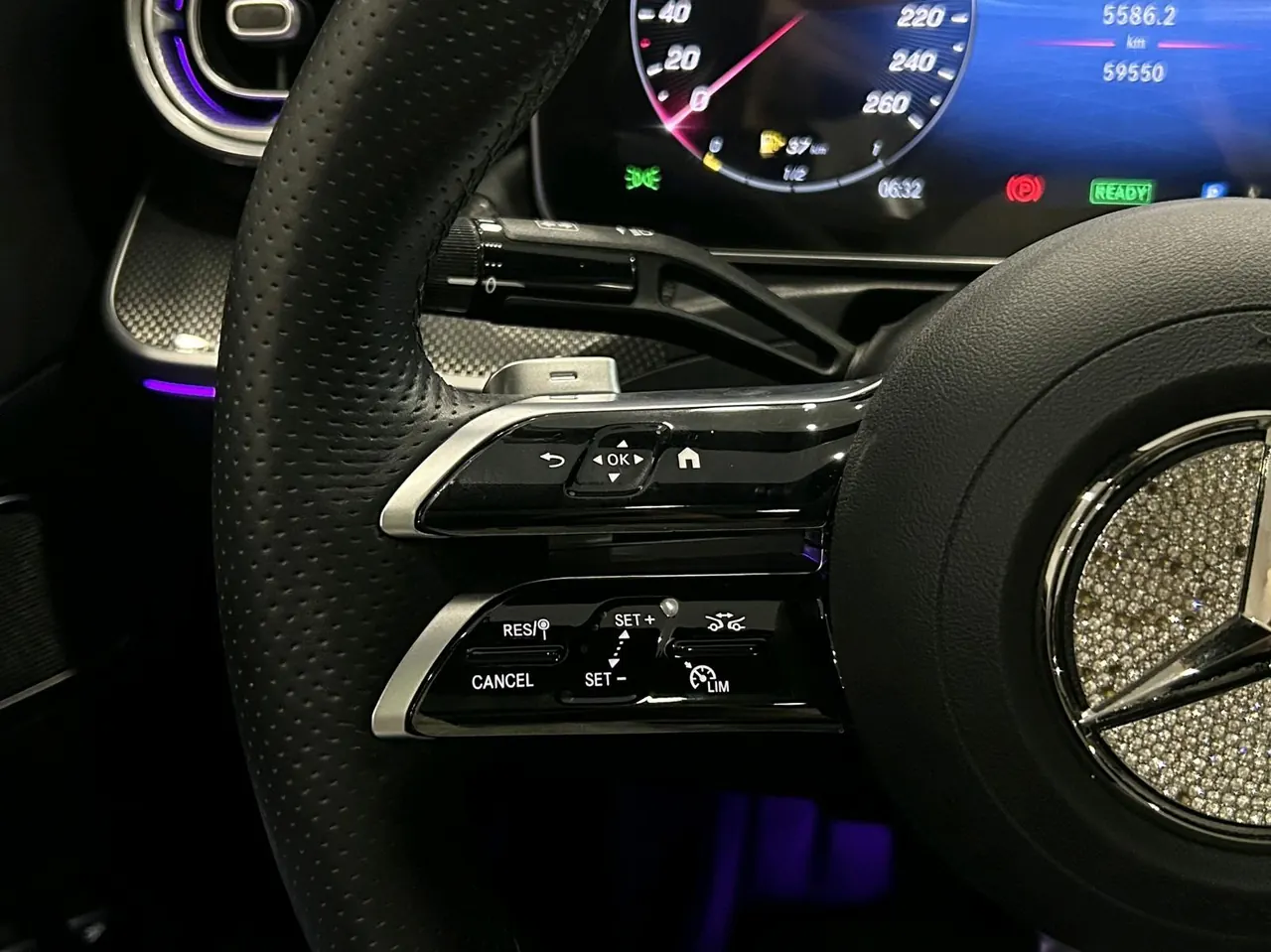Mercedes Benz Class C New Energy 2023 C 350 e L 2.0T Automatic Gear 12
