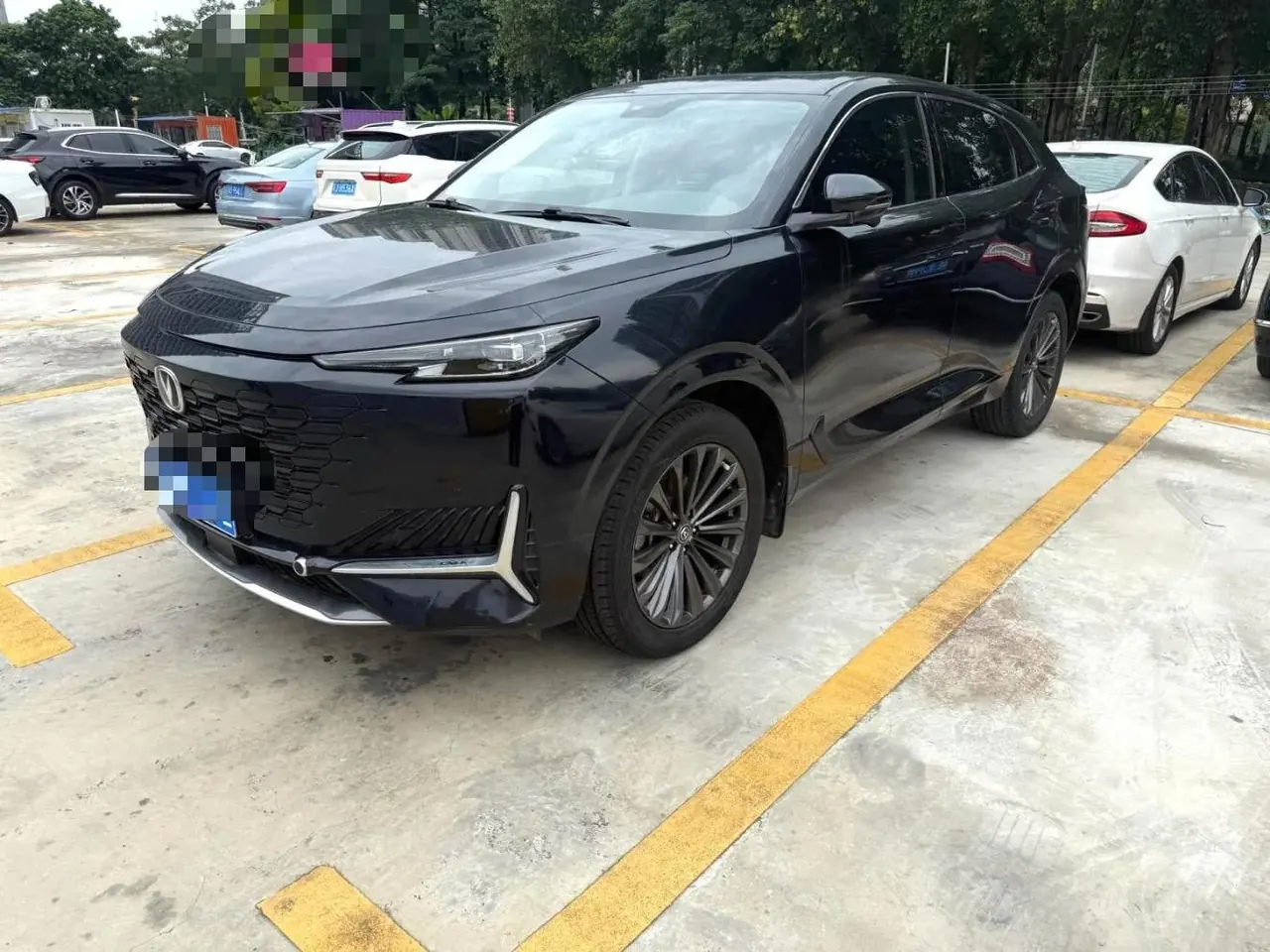 Open image lightbox: ChangAn 2021 UNI-K 2.0T Luxury Automatic