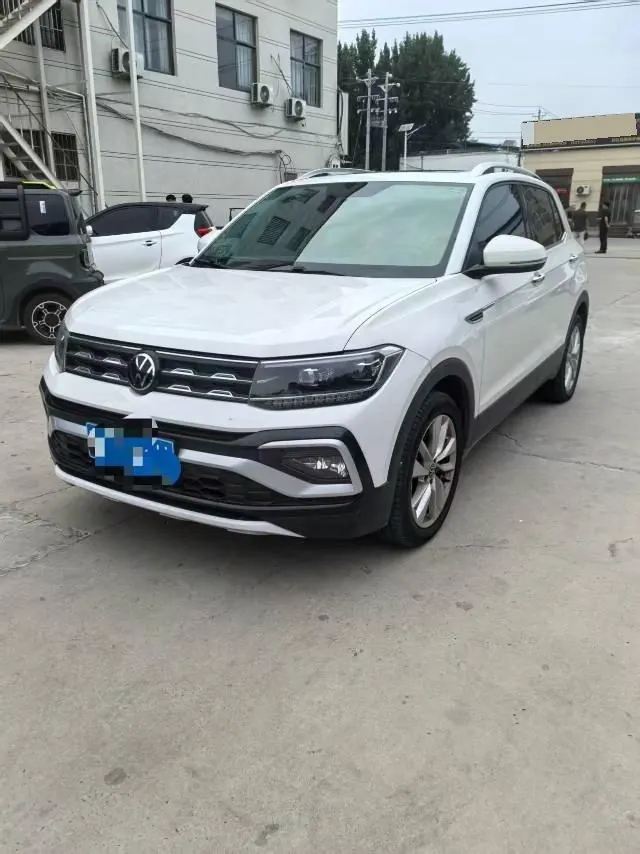 Открыть галерею: Volkswagen 2021 T-Cross (Tujia) 1.4TSI 280TSI Comfort Edition Automatic Gear
