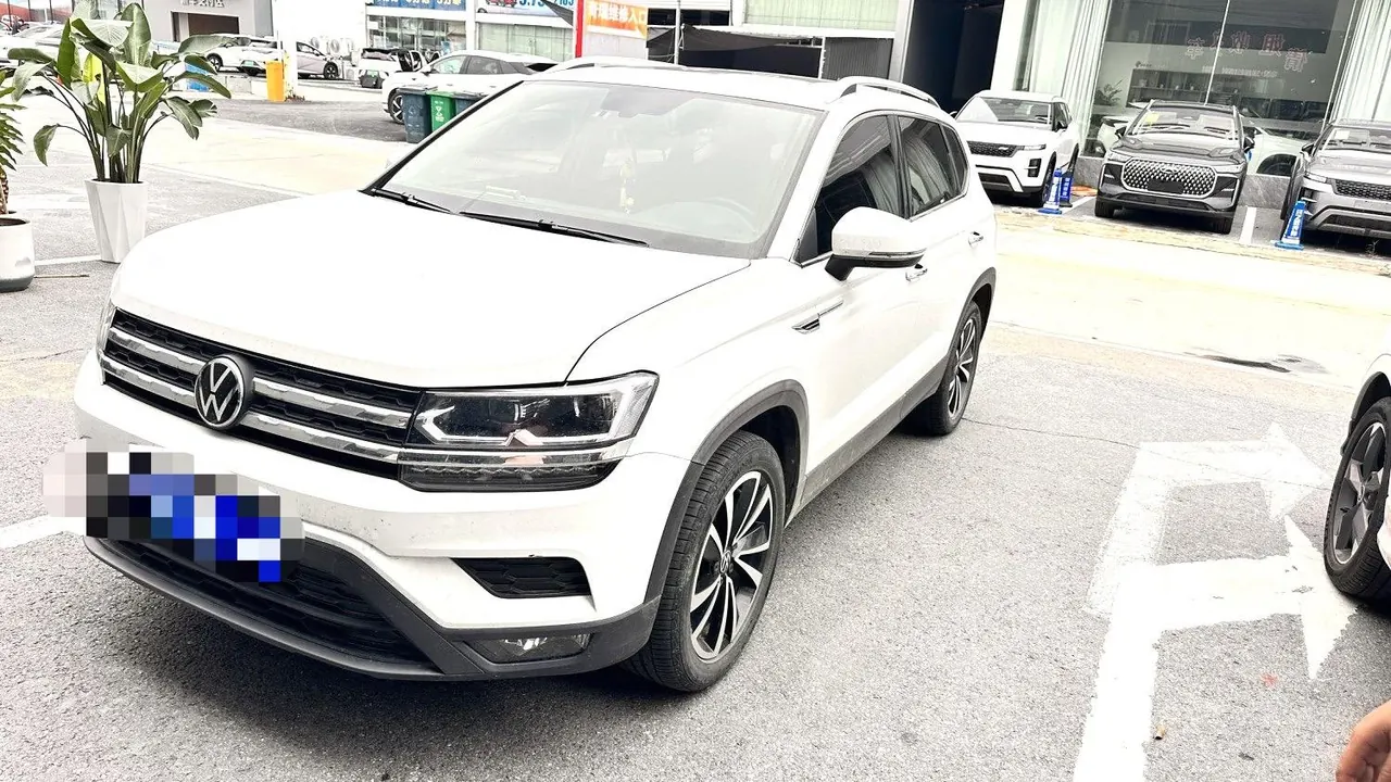 Открыть галерею: Volkswagen 2021 Tuyue 1.4TSI 280TSI Two-Drive Deluxe PLUS Automatic Gear