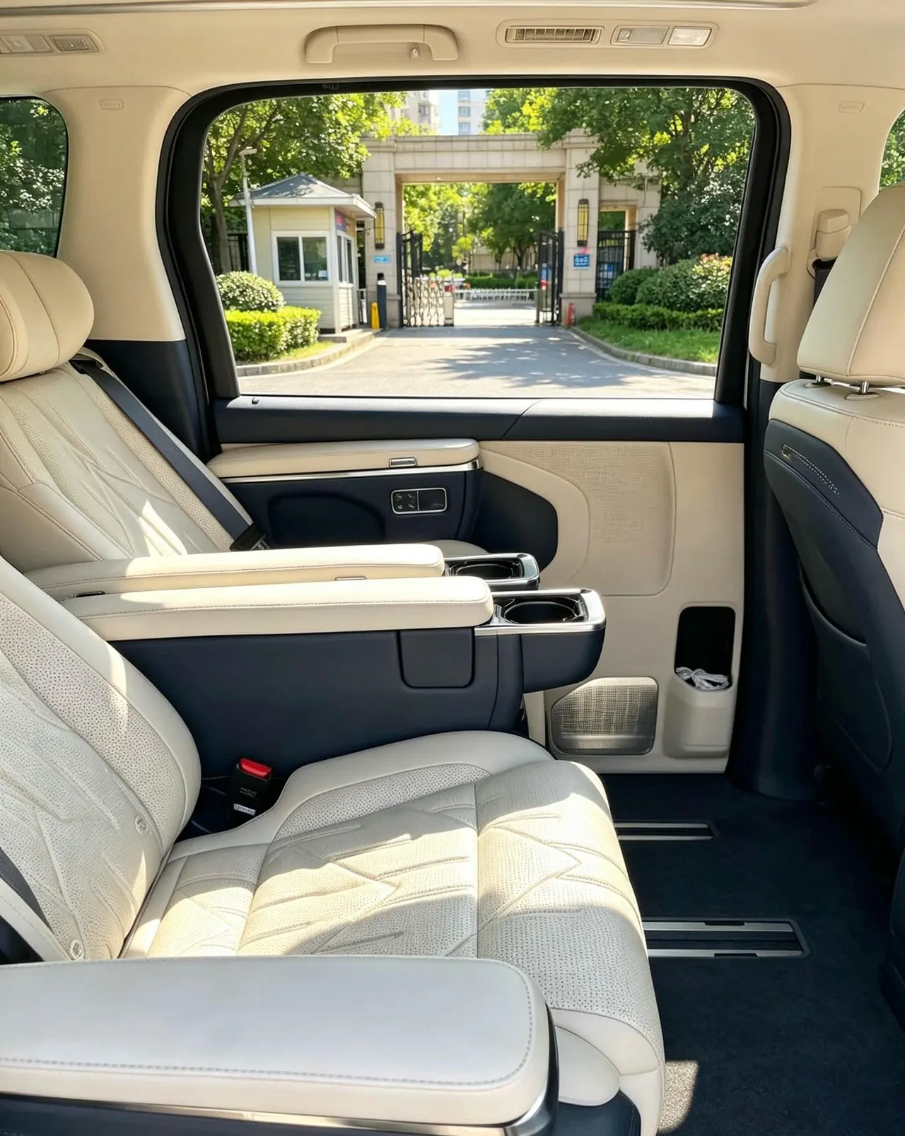 Zeekr 2024 Zeekr 009 six-seat executive version four-wheel drive 108kWh automatic gear 4