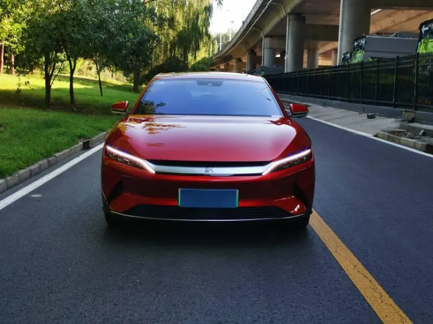 BYD 2020 Han four-wheel drive high-performance flagship automatic gear 2
