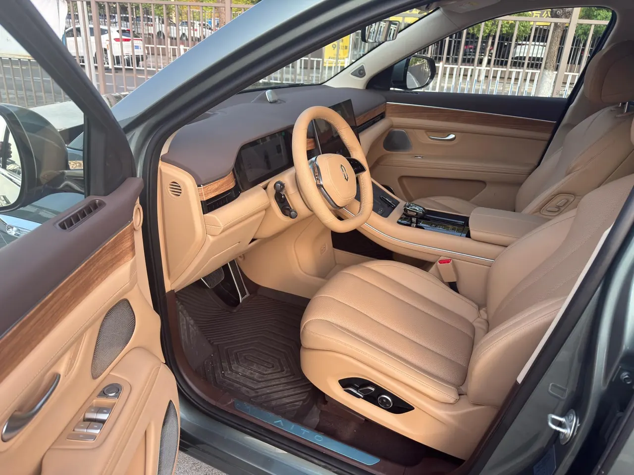 AITO 2024 AITO M7 Smart Drive Rear Drive Max Edition 5-seat Automatic Gear 4