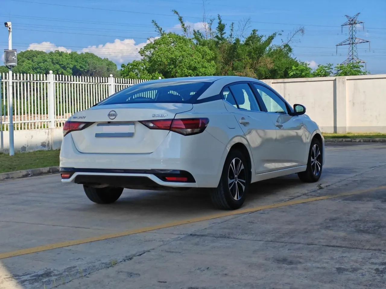 Nissan 2023 Sylphy 1.6 Stepless Pleasant Edition Automatic Gear 10