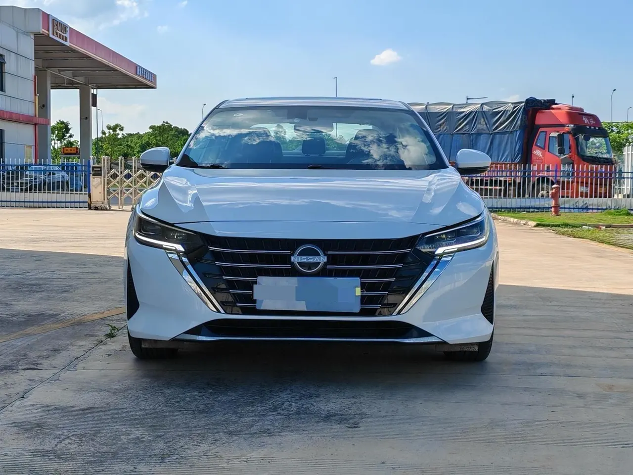 Nissan 2023 Sylphy 1.6 Stepless Pleasant Edition Automatic Gear 3