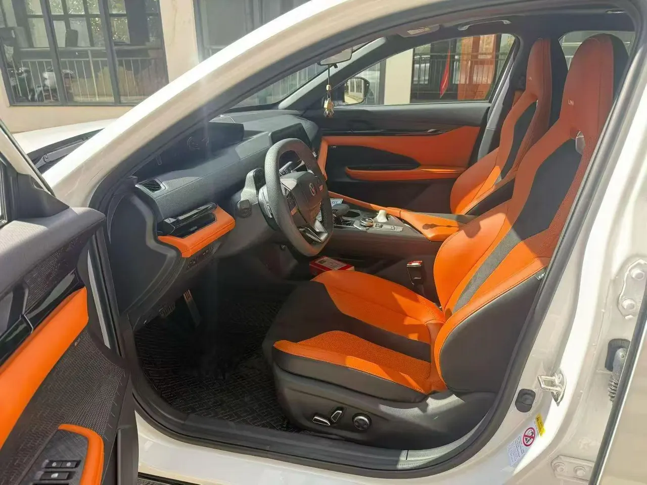 ChangAn 2024 UNI-V 2.0T High Energy Edition Automatic Gear 4