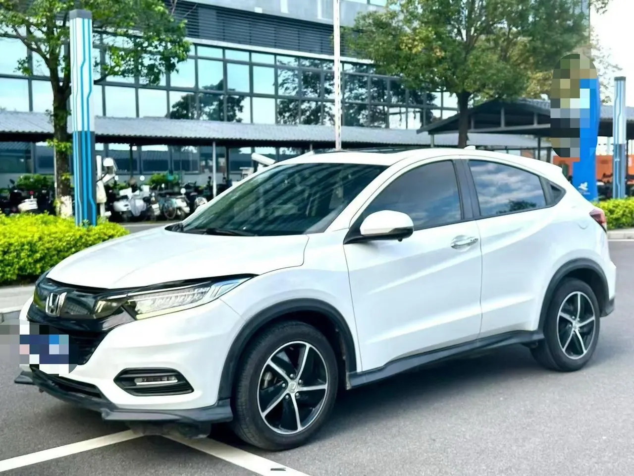 Открыть галерею: Honda 2020 Binzhi 1.5 stepless luxury automatic transmission