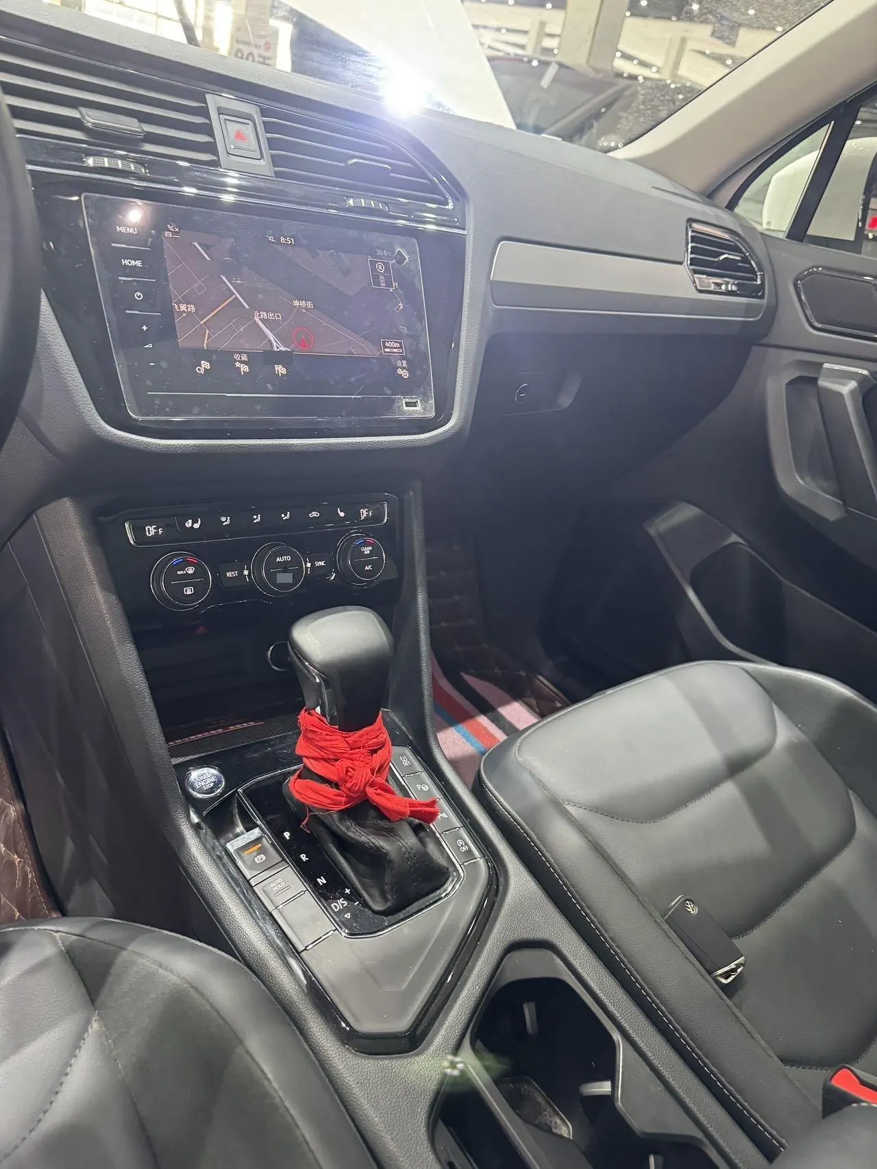Volkswagen 2020 Tiguan L 2.0TSI 330TSI Two-Drive Smart Deluxe Automatic Gear 2