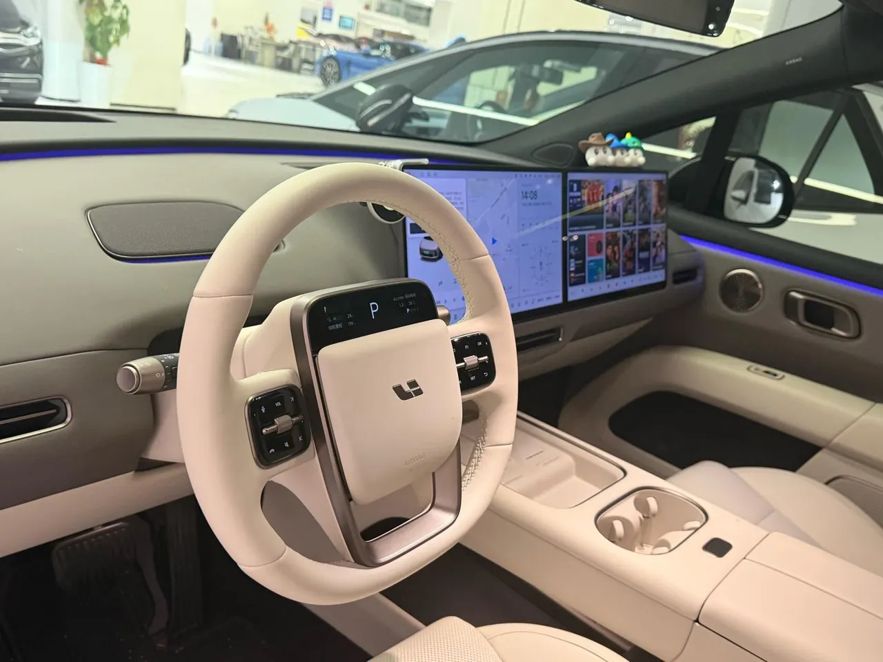 Li 2025 i6 four-wheel drive basic automatic transmission 2