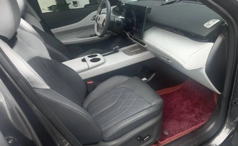 ChangAn 2024 UNI-Z Smart Electric iDD 1.5 Stepless 125km Excellent Automatic Gear 6