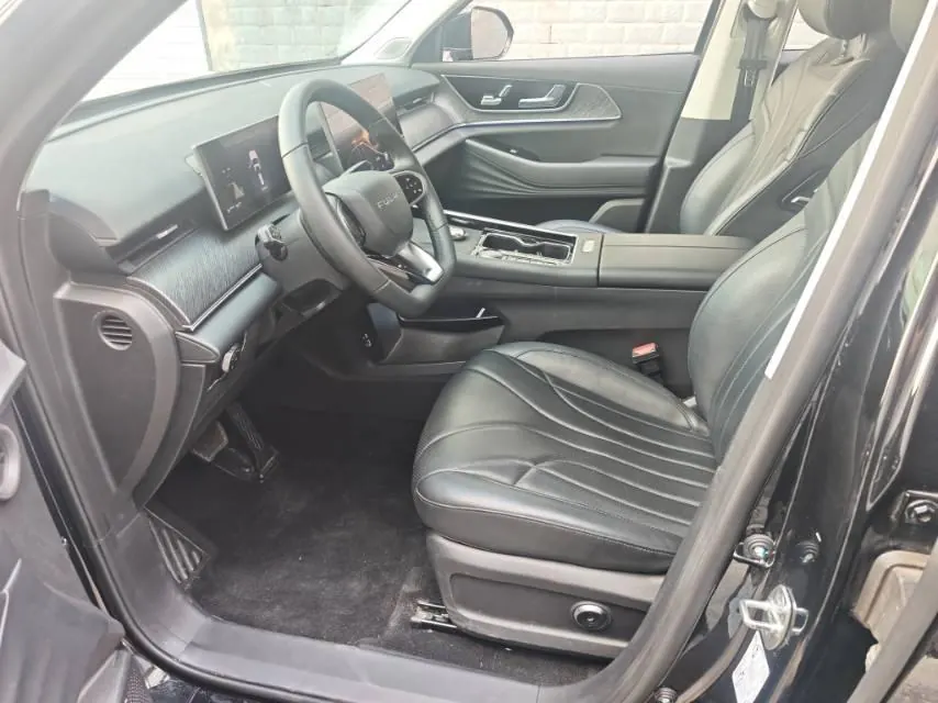 Chery 2024 Fengyun T9 C- DM 1.5T 120 Long Endurance Luxury 5-seat Automatic Gear 8