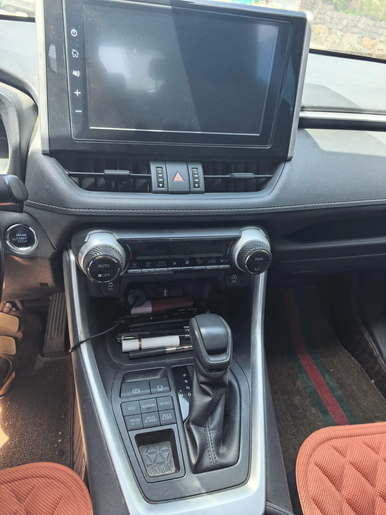 Toyota 2021 RAV4 Rongfeng 2.0 Stepless Four-wheel Drive Fashion PLUS Edition Automatic Gear 6