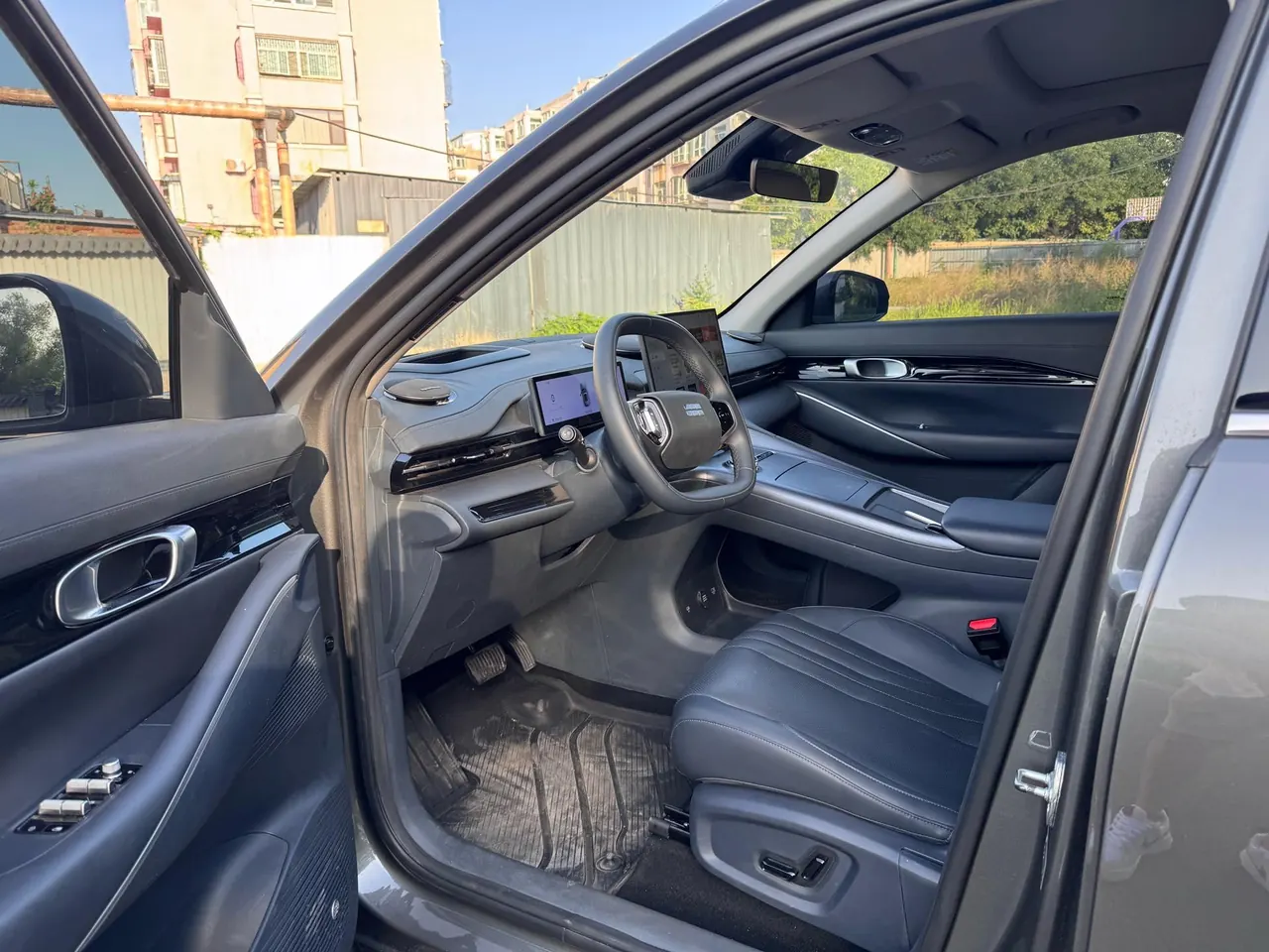 Geely Galaxy 2024 E 5 530km Starship Edition Automatic Gear 3