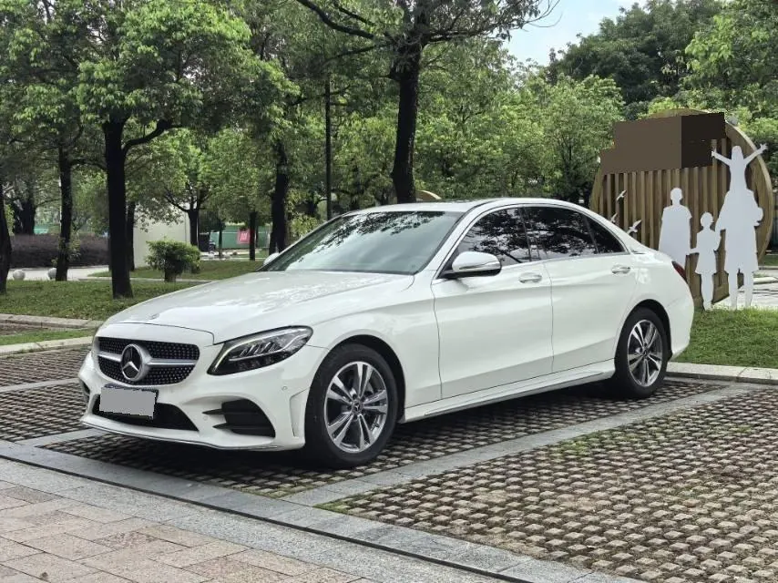 Mercedes Benz Class C 2020 C 200 L 1.5T Fashion Sports Edition Automatic Gear - View 1