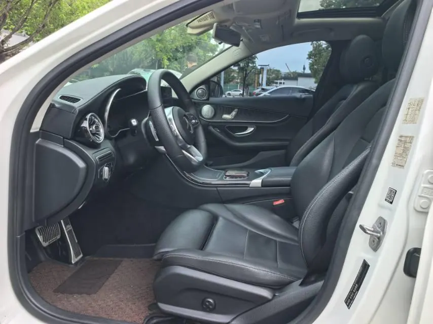 Mercedes Benz Class C 2020 C 200 L 1.5T Fashion Sports Edition Automatic Gear 4