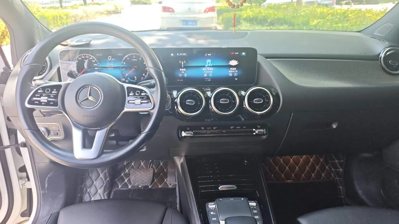 Mercedes Benz Class B (Imported) 2020 B 200 1.3T Fashion Automatic Gear 6