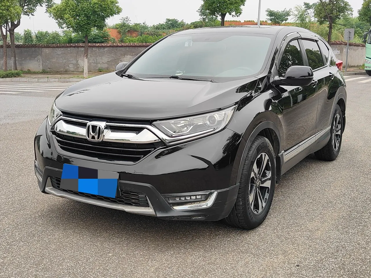 Honda 2020 CR-V 1.5T stepless 240TURBO dazzling version two-drive fashion version plus automatic gear - View 1