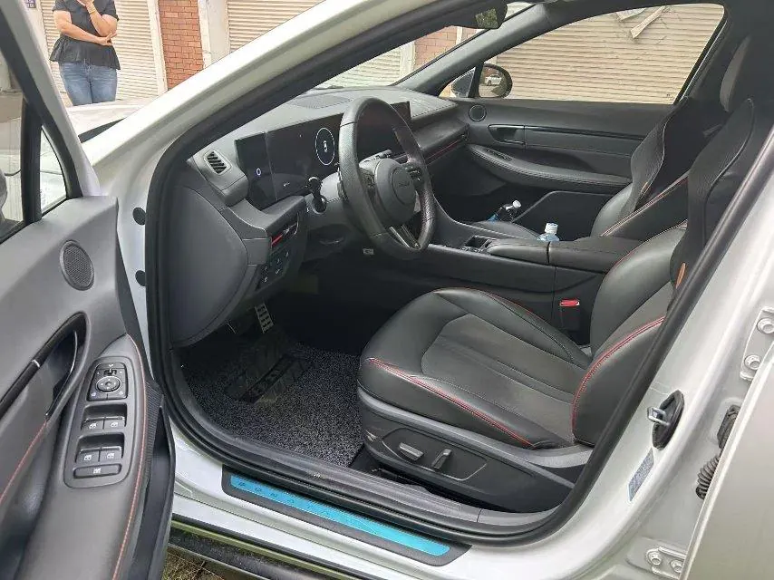 Hyundai 2024 11th generation Sonata 2.0T N Line Pro automatic gear 4