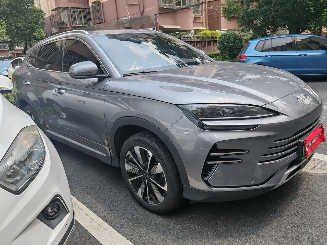 BYD Song PLUS New Energy 2025 Song PLUS DM-i 1.5 Stepless 112KM Honorable Automatic Gear 3