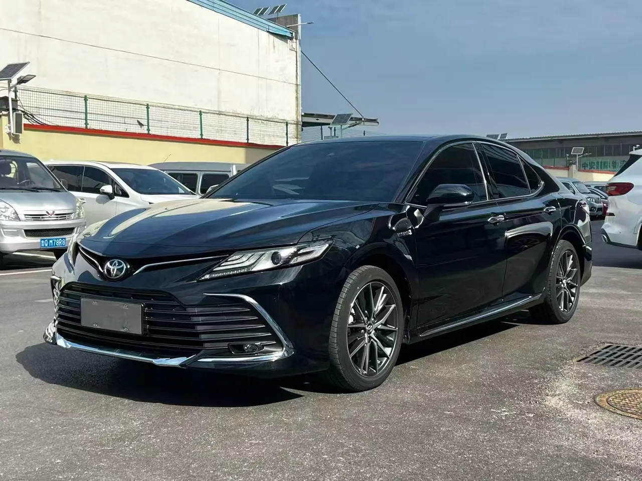 Open image lightbox: Toyota 2023 Camry 2.5G Deluxe Edition Automatic Gear