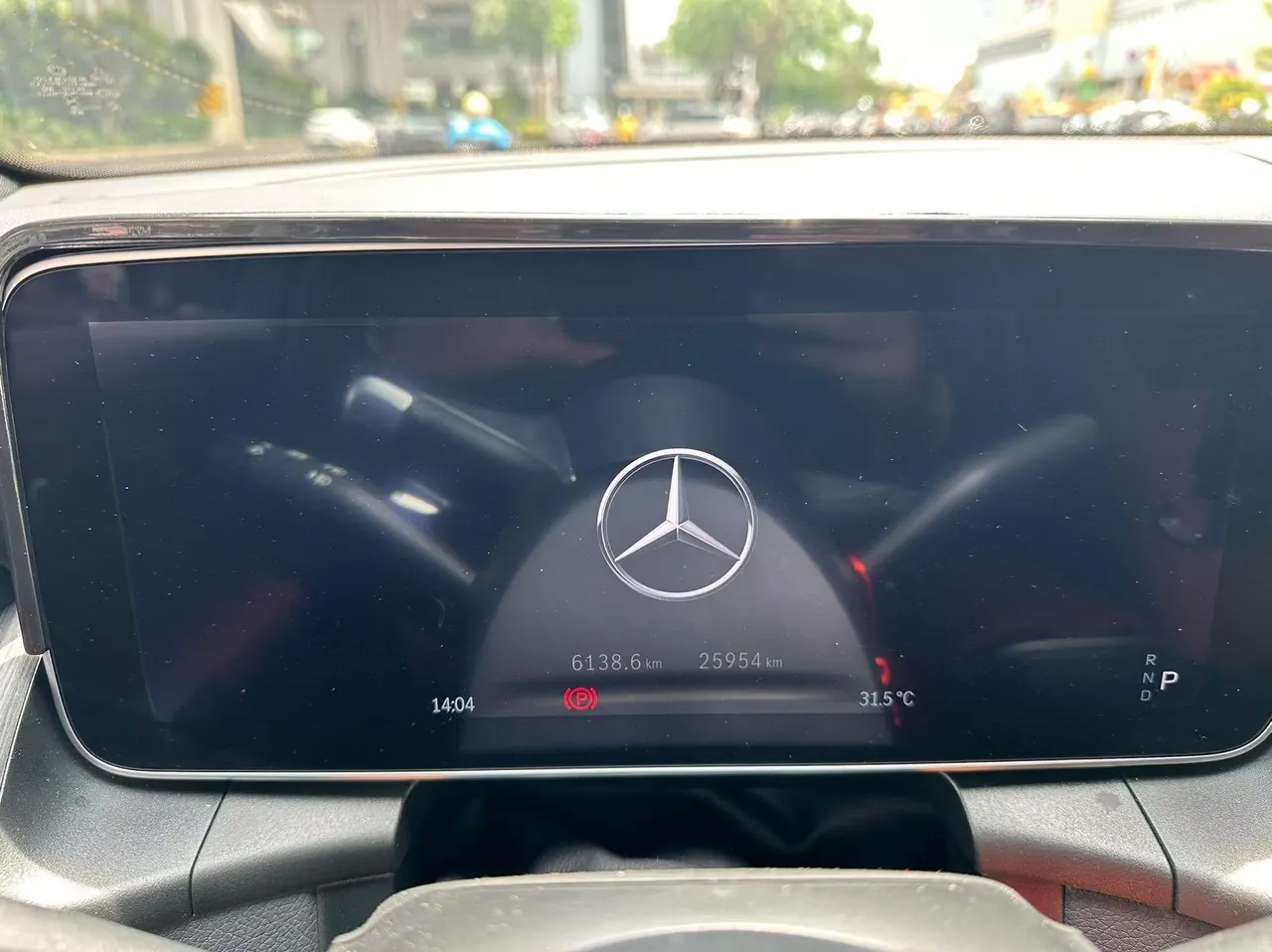 Mercedes Benz 2023 GLC 260 L 4MATIC 48V 2.0T dynamic 7-seat automatic gear 9