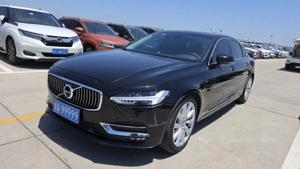 Open image lightbox: Volvo 2020 S90 2.0T T5 Zhiya Deluxe Edition Automatic Gear