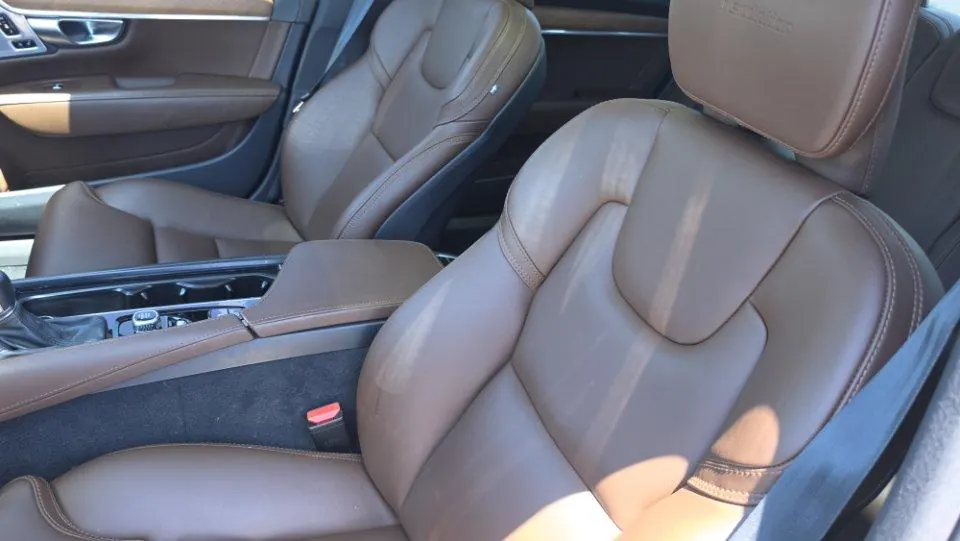 Volvo 2020 S90 2.0T T5 Zhiya Deluxe Edition Automatic Gear 6