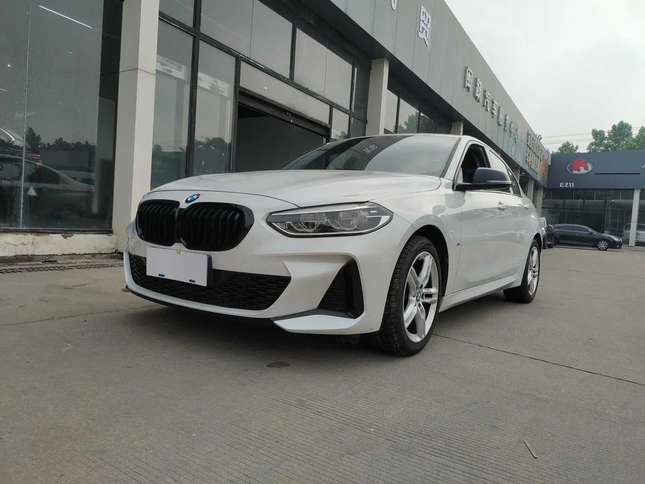 Open image lightbox: BMW 1 Series 2021 120i 1.5T M Sports Edition (Modified) Automatic Gear