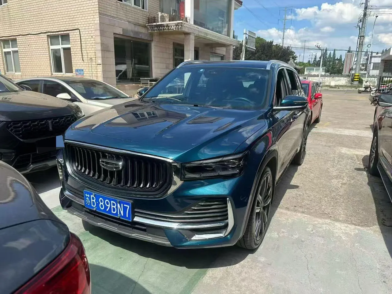 Open image lightbox: Geely 2021 XingyueL (Monjaro) 2.0TD EVO two-wheel drive distinguished automatic transmission