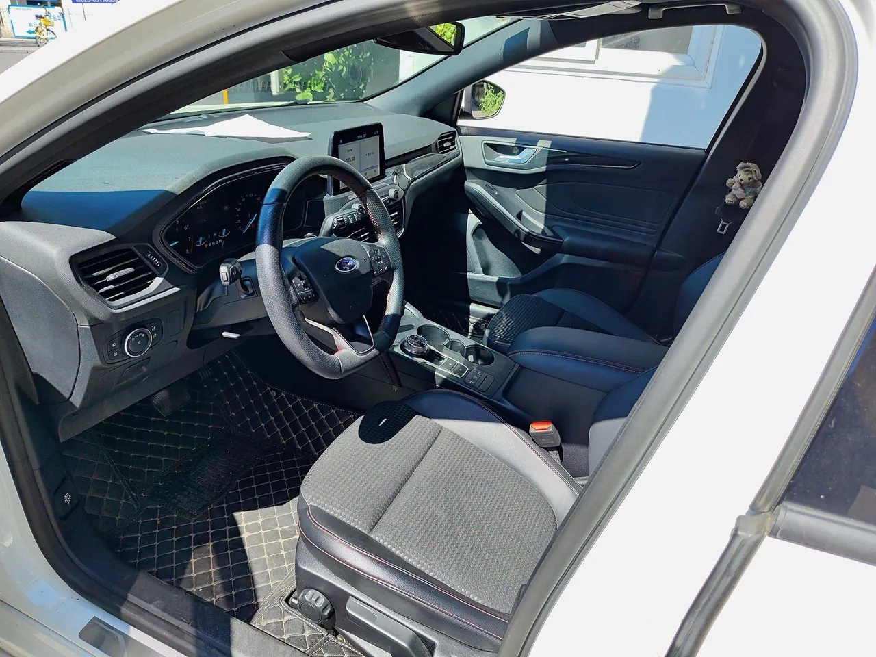 Ford 2020 Fox-hatchback 1.5T EcoBoost 180 ST Line Automatic 4