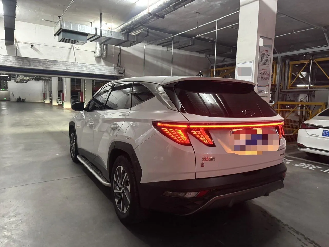 Hyundai 2021 Tousheng L 1.5T LUX Premium Edition Automatic Gear 3