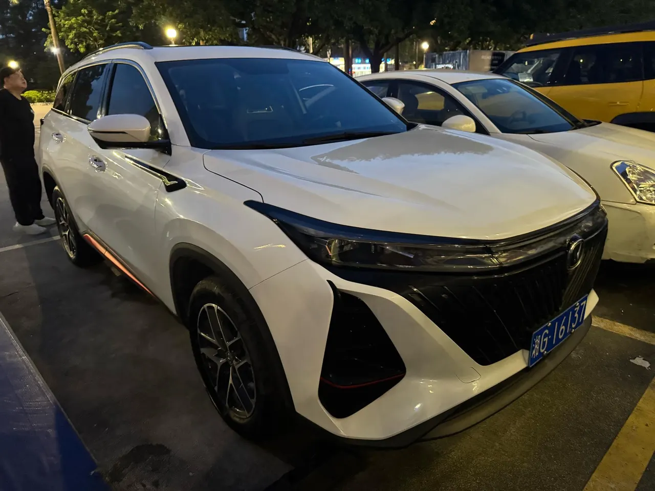 ChangAn 2022 CS75 PLUS 1.5T Honorable Automatic Gear 3