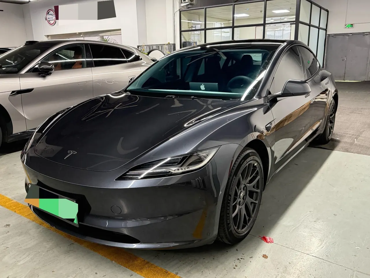 Tesla 2023 Model 3 Rejuvenation Edition Rear Wheel Drive Automatic Transmission - View 1