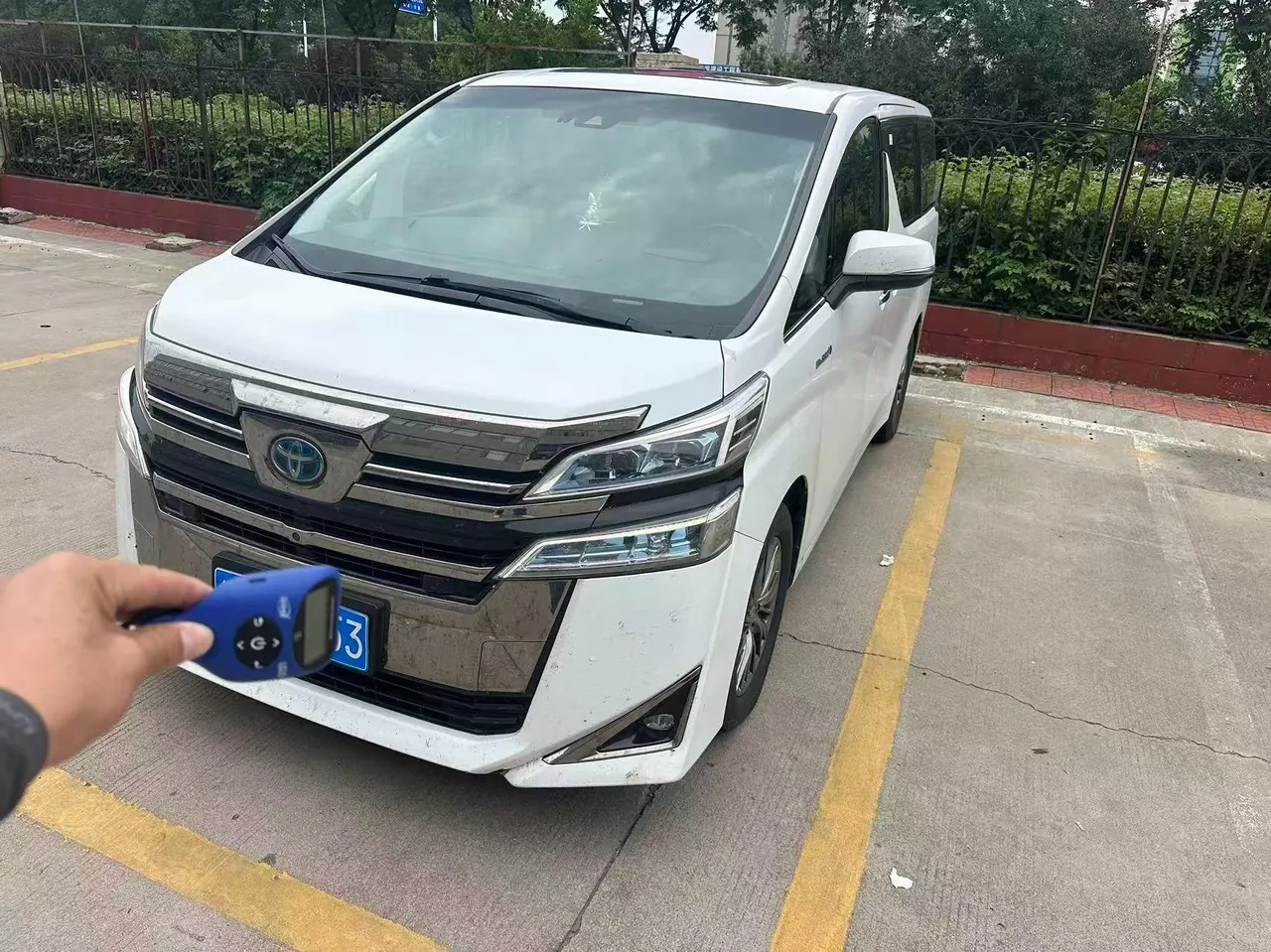 Открыть галерею: Toyota Wilfa (Imported) 2020 Wilfa 2.5 Stepless HV Deluxe Edition Automatic Gear