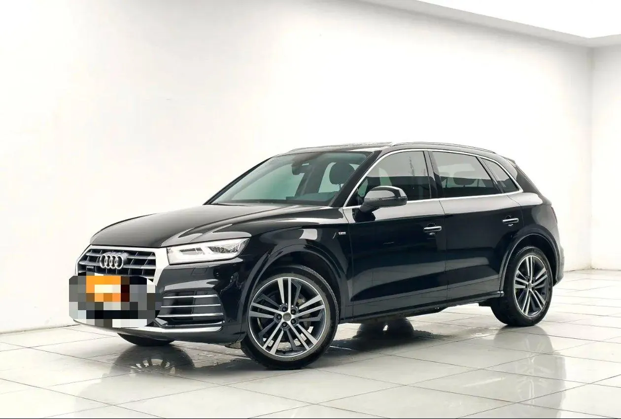 Audi 2020 Q5L 2.0TFSI 40TFSI Rongxiang Fashion Automatic - View 1