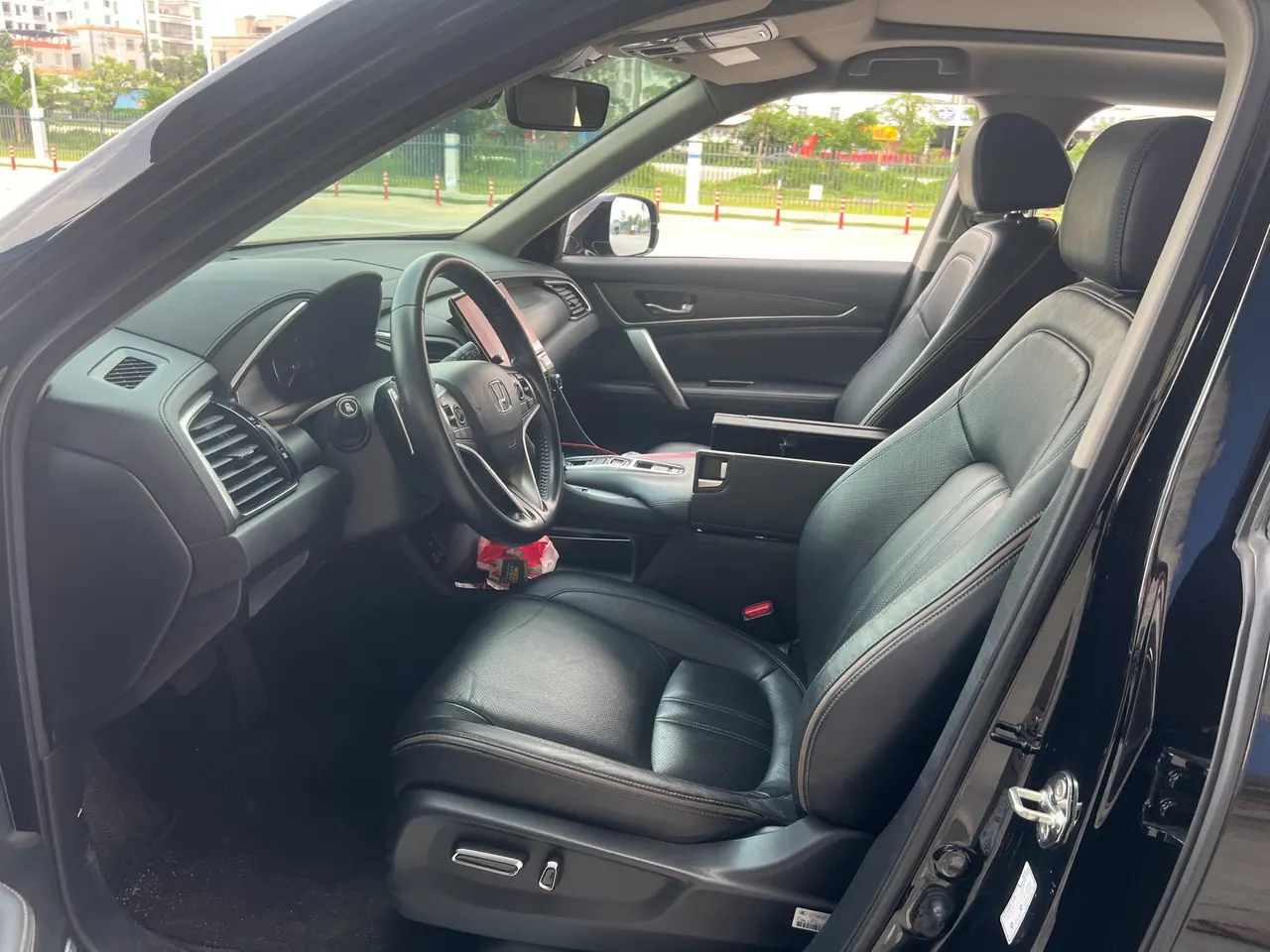 Honda 2020 Crown Road 2.0T 370TURBO Two-Drive Deluxe Automatic Gear 2