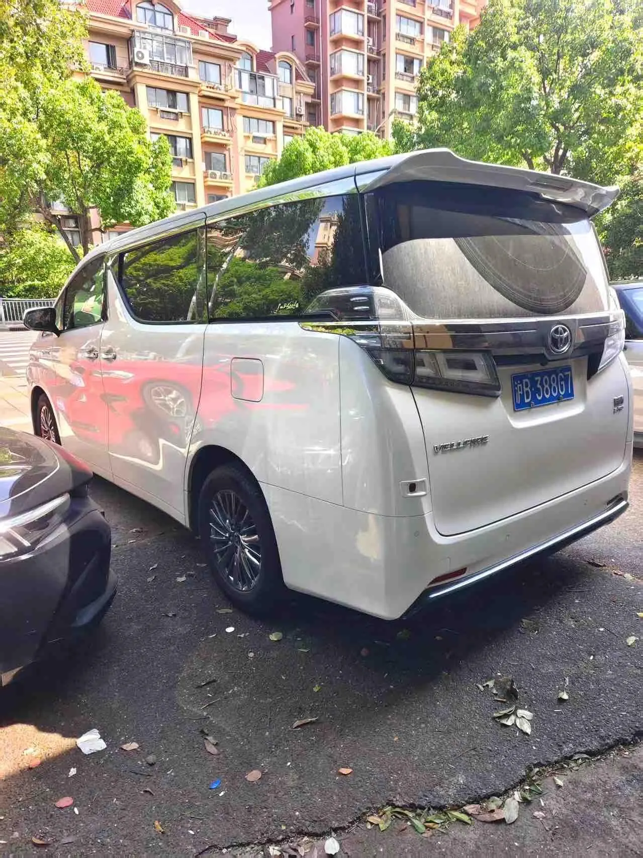 Toyota Wilfa (Imported) 2020 Wilfa 2.5 Stepless HV Deluxe Edition Automatic Gear 6