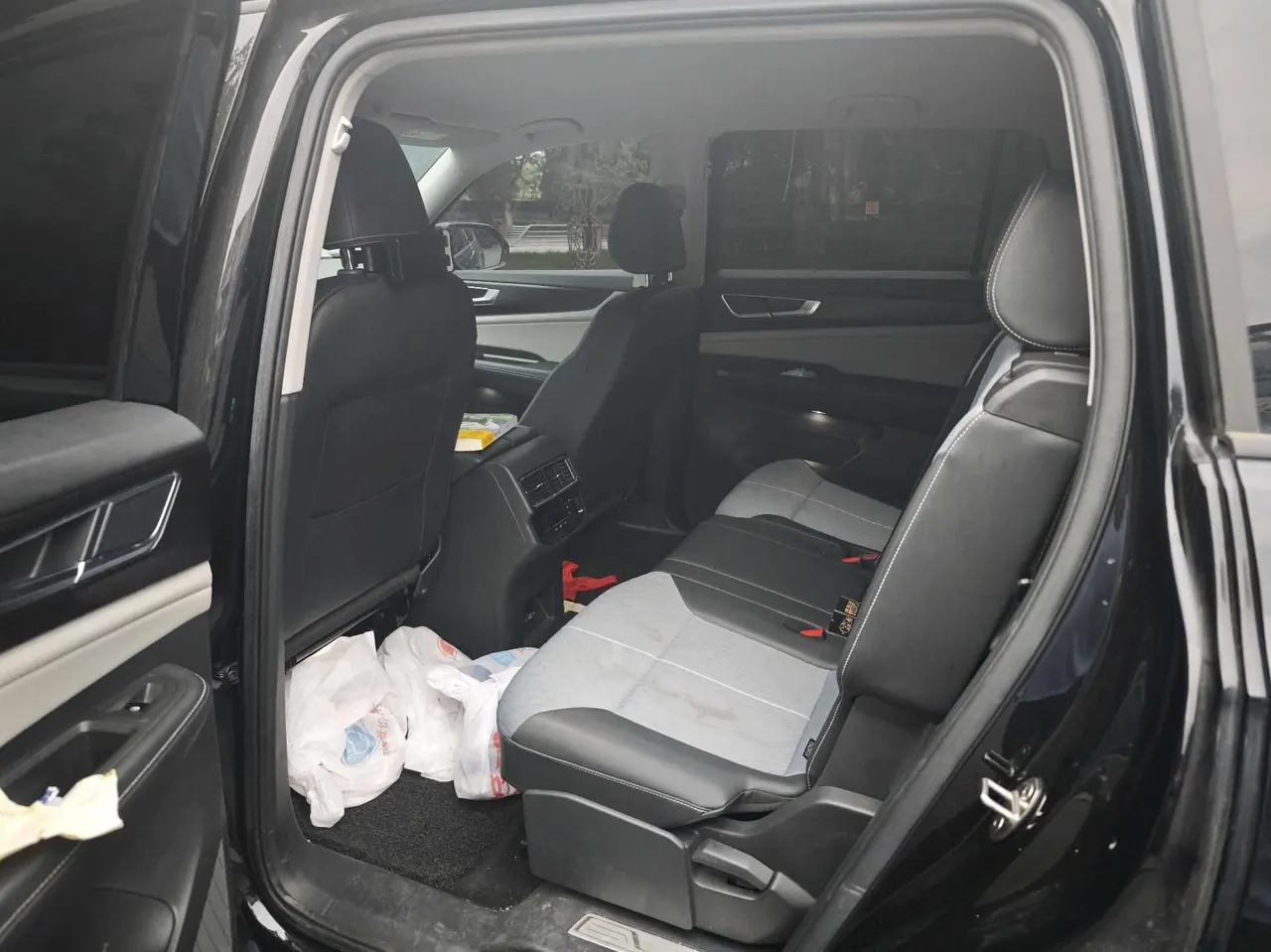 Volkswagen 2022 Tuang 2.0TSI 380TSI Four-wheel Drive Deluxe Edition Automatic Gear 2