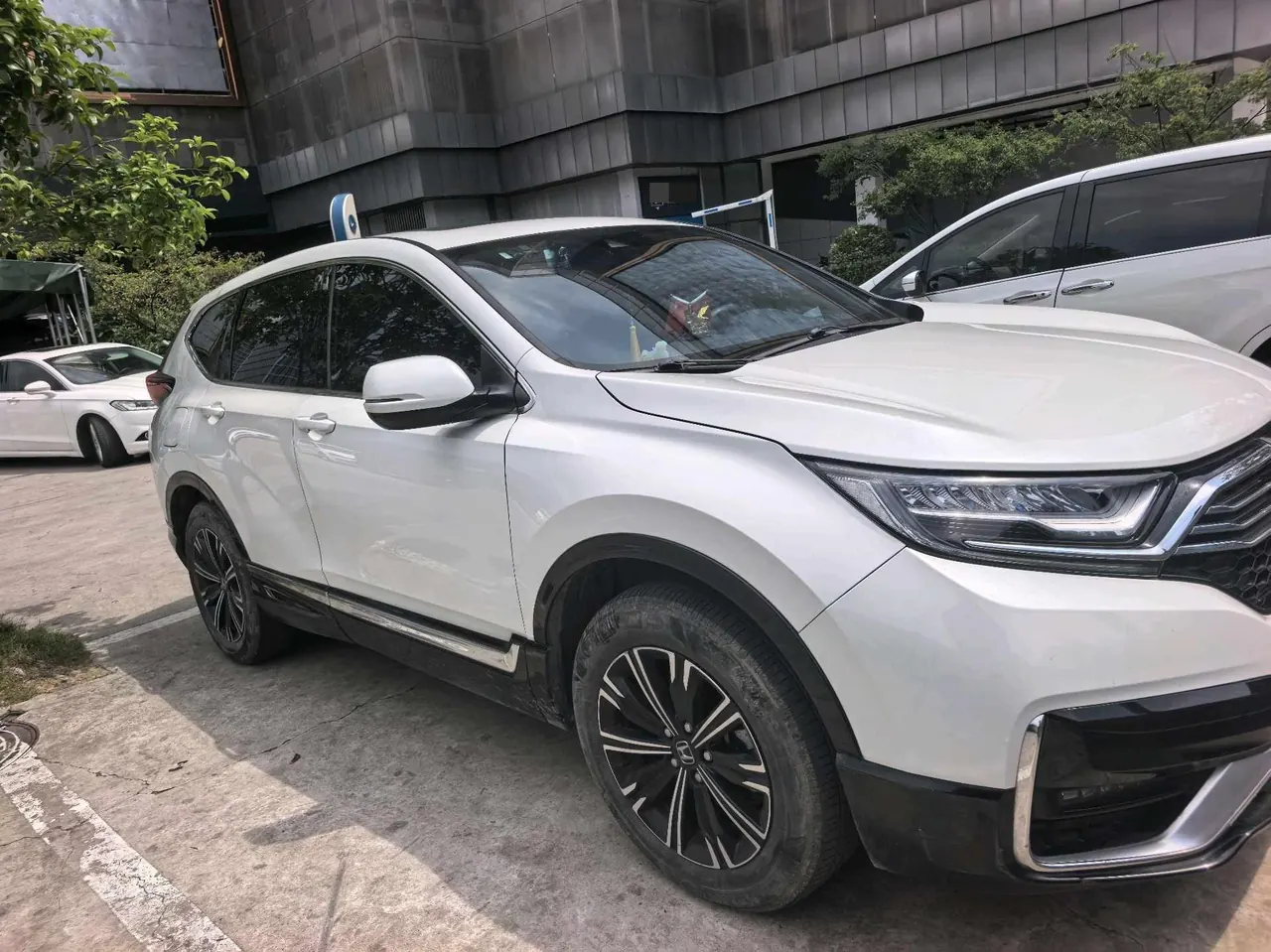 Honda CR-V New Energy 2021 CR-V Hybrid e 2.0 Stepless Sharp and Smart Edition Automatic Gear 2